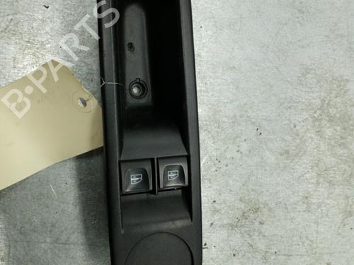 Used Left front window switch Left front window switch RENAULT TWINGO III (BCM_, BCA_) 1.0 SCe 70 (71 hp) 25089408 25089408