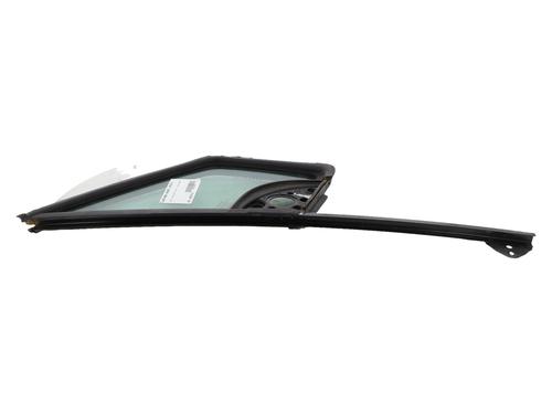 front-right-quarter-glass-peugeot-partner-box-bodympv-2008-37796937 main image