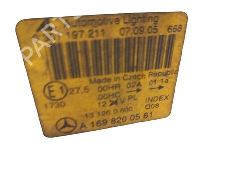 Used Left headlight MERCEDES-BENZ A-CLASS (W169) [2004-2012]  25053696