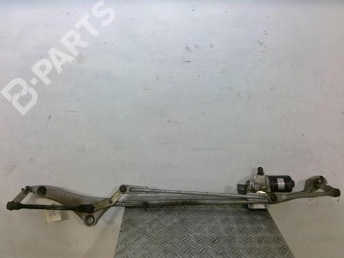 Used Front wiper motor Front wiper motor MERCEDES-BENZ A-CLASS (W169) A 200 (169.033, 169.333) (136 hp) 10577435 10577435
