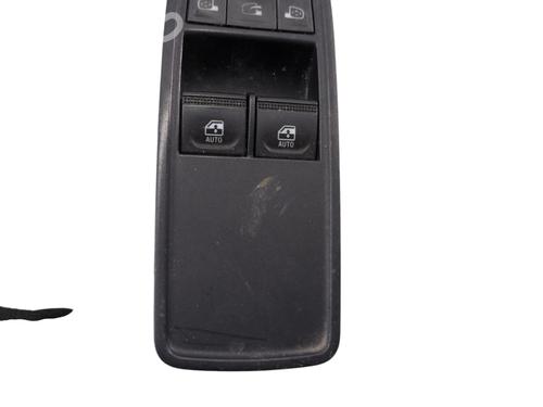 left-front-window-switch-renault-clio-v-b7_-2019-32671334 main image