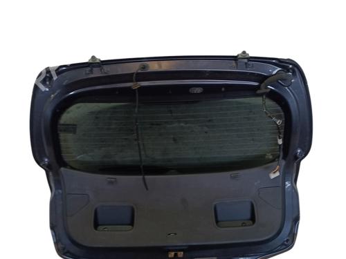 tailgate-kia-stonic-yb-2017-32520728 main image