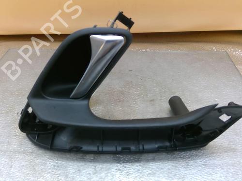 Used Rear right interior door handle VW POLO V (6R1, 6C1) 1.6 TDI (90 hp) 25082138
