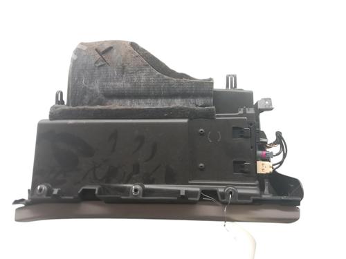 Used Glove box Glove box 25073970 25073970