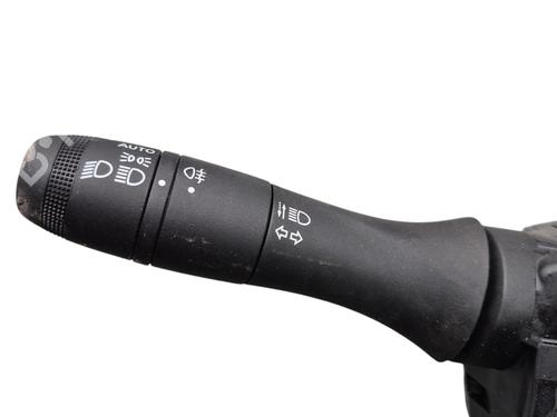 Used Steering column stalk Steering column stalk RENAULT CAPTUR II (HF_) TCe 160 (HFN1) (158 hp) 25072250 25072250