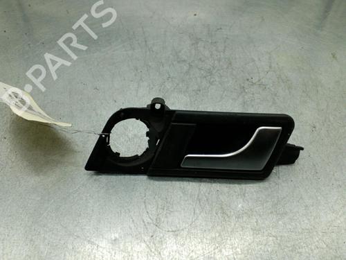 Used Front right interior door handle Front right interior door handle AUDI A2 (8Z0) 1.4 TDI (90 hp) 25104882 25104882