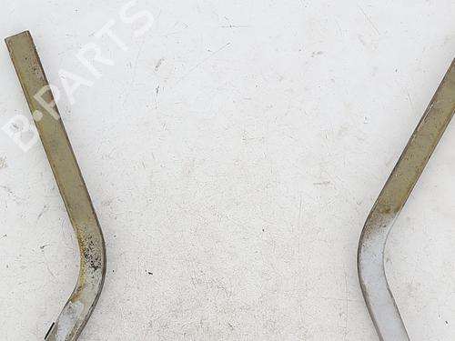 Used Hinge/Door check strap Hinge/Door check strap 37749209 37749209