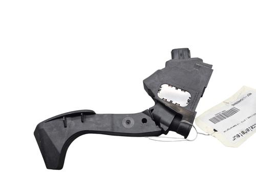 Pedal Pedal TOYOTA AURIS (_E18_) 1.8 Hybrid (ZWE186_, ZWE186R) (136 hp) 30572151 30572151