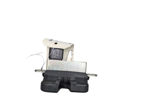 Tailgate lock VW GOLF V (1K1) 2.0 TDI | BP25700208C101 
