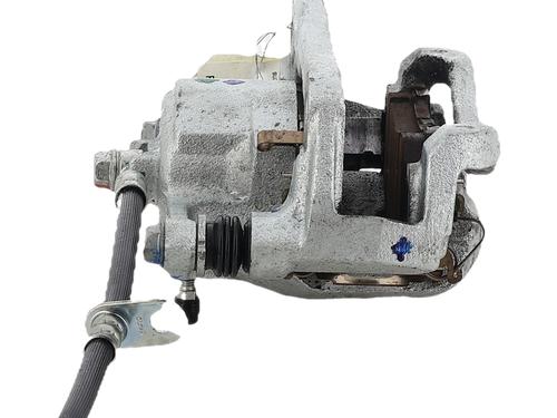 Venstre bremsekaliber foran Venstre bremsekaliber foran SUZUKI SX4 S-Cross (JY) 1.4 Hybrid (Mild Hybrid) AllGrip (AKK 414) (129 hp) 39738403 39738403