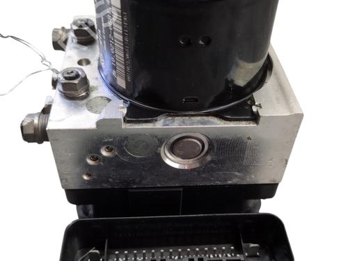 Used ABS pump VW GOLF VI Convertible (517) 2.0 TDI (140 hp) 32673916