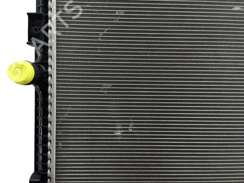 Used Water radiator Water radiator CITROËN C5 AIRCROSS (A_) 1.5 BlueHDi 130 (ACYHZJ, ACYHZR) (131 hp) 30177065 30177065