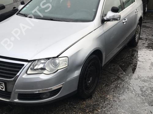 Right headlight VW PASSAT B6 (3C2) 1.9 TDI | BP25058833C29  - Image 11