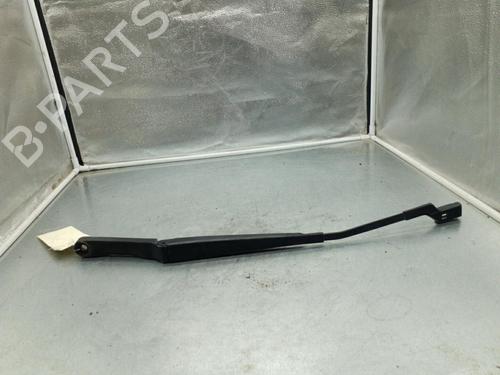 Used Front windshield wiper arm OPEL ASTRA J (P10) [2009-2016]  25104344