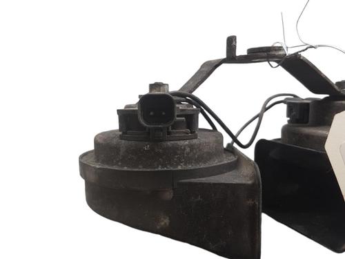 horn-ford-kuga-i-2008-2009-2010-2011-2012-25058019 main image