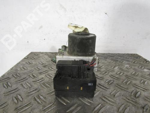 Used ABS pump ABS pump FORD FOCUS II (DA_, HCP, DP) 1.6 TDCi (109 hp) 10610448 10610448