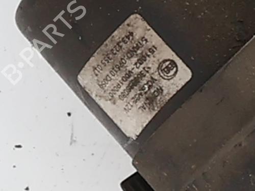 Used Front wiper motor Front wiper motor PEUGEOT BOXER Van 2.2 HDi 110 (110 hp) 35962152 35962152