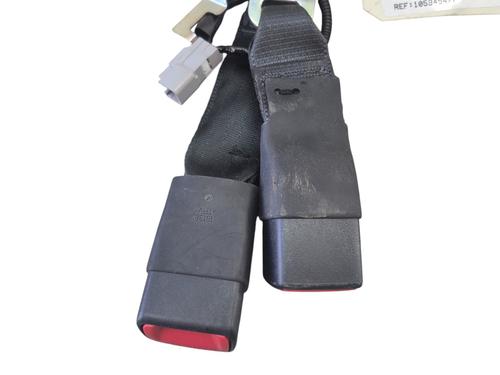 Used Seat buckle TOYOTA YARIS (_P13_) 1.5 Hybrid (NHP130_, NHP130) (101 hp) 26031251
