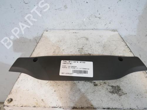 Used Third brake light FIAT PUNTO (188_) 1.4 (95 hp) 25092623