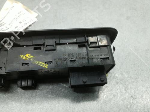 Used Left front window switch Left front window switch PEUGEOT 508 I (8D_) 1.6 BlueHDi 120 (120 hp) 25089135 25089135