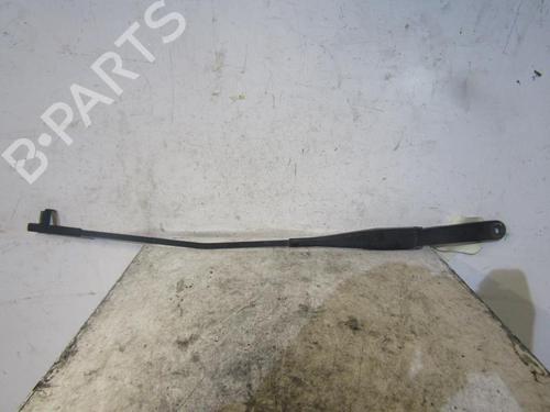 Used Front windshield wiper arm FORD FOCUS II Turnier (DA_, FFS, DS) [2004-2012]  25106773