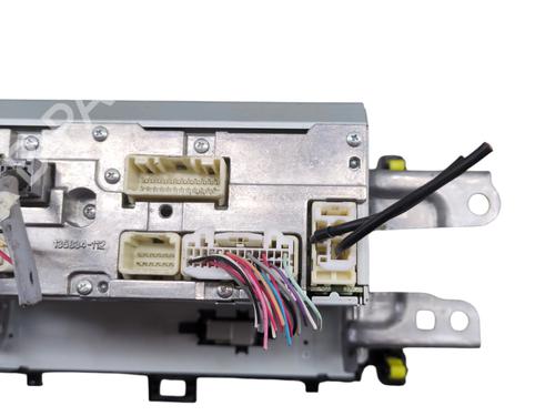 Sistema audio TOYOTA YARIS (_P13_) 1.3 (NSP130_, NSP130) (99 hp) 30819968