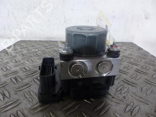 Used ABS pump DACIA SANDERO II 1.0 SCe 75 (B8JC, B8JD) (73 hp) 25065439
