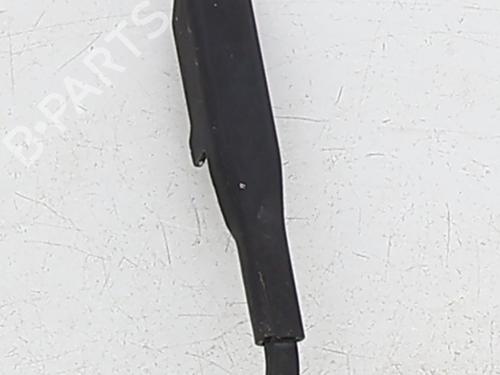 Used Front windshield wiper arm Front windshield wiper arm 39166487 39166487