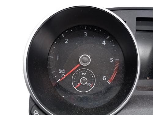instrument-cluster-vw-golf-vi-5k1-2008-2009-2010-2011-2012-2013-2014-31040239 main image