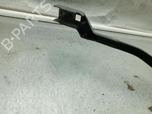 Used Front windshield wiper arm CITROËN C4 II (NC_) 1.6 HDi 90 (92 hp) 25088887