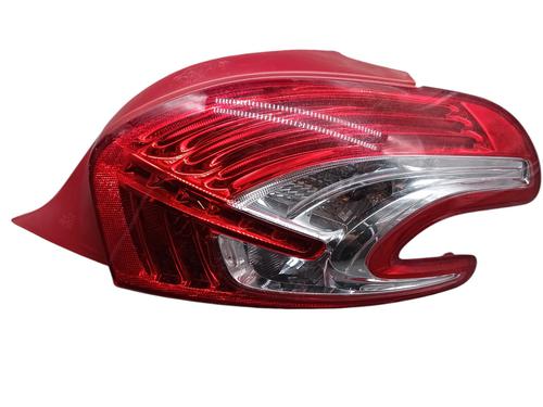Used Right taillight PEUGEOT 208 I (CA_, CC_) 1.4 HDi (68 hp) 27326029