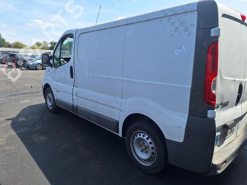 Left taillight RENAULT TRAFIC II Van (FL) 2.0 dCi 90 (FL0H, FL00, FL01, FL0M, FL0P, FL0S) | BP39581757C34  - Image 20