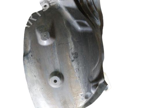 Used Wheel arch RENAULT MEGANE III Hatchback (BZ0/1_, B3_) 1.9 dCi (BZ0N, BZ0J) (131 hp) 25076006