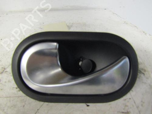 Used Rear left interior door handle RENAULT MEGANE II Estate (KM0/1_) [2003-2012]  25111742