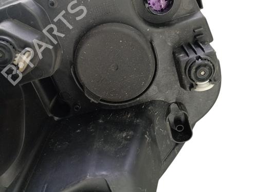 Right headlight FIAT 500L (351_, 352_) 1.3 D Multijet (199LXY1A, 199LXY11) | BP28321480C29