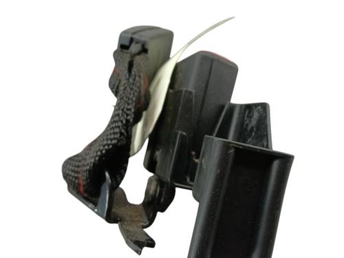 Used Seat buckle RENAULT CLIO III (BR0/1, CR0/1) 1.2 16V (BR02, BR0J, BR11, CR02, CR0J, CR11) (75 hp) 26023665