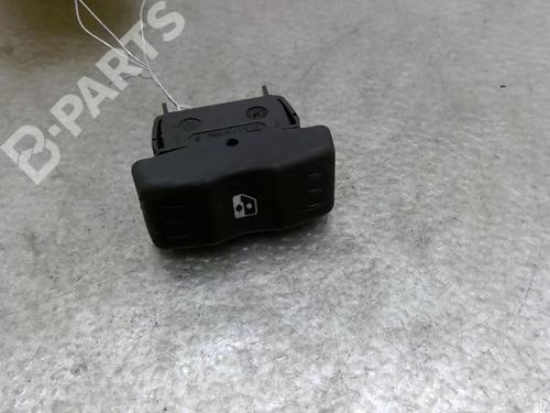 Used Right front window switch Right front window switch DACIA LOGAN MCV (KS_) 1.5 dCi (KS0W) (86 hp) 10581769 10581769