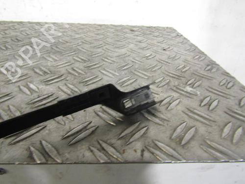 front-windshield-wiper-arm-peugeot-508-i-8d_-2010-2011-2012-2013-2014-2015-2016-2017-2018-25091618 main image