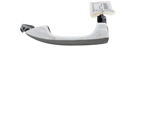 Used Front left exterior door handle HYUNDAI i20 II (GB, IB) [2014-2021]  25057157