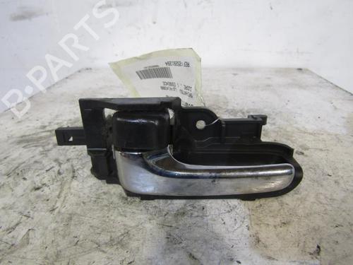 Venstre foran invendig håndtak DAIHATSU CUORE VII (L275_, L285_, L276_) 1.0 (L276) (70 hp) 25064104