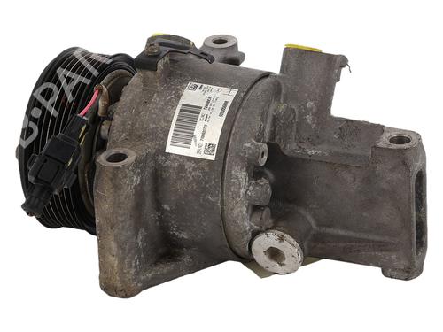 Used AC compressor AC compressor DACIA SANDERO II TCe 90 (B8M1, B8MA, B8AC) (90 hp) 34637158 34637158