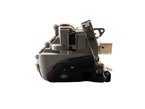 Front left lock SEAT LEON (1P1) 1.4 TSI | BP25073833C98 