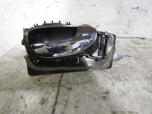 Used Front right interior door handle PEUGEOT 307 (3A/C) 2.0 16V (136 hp) 25113611