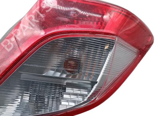 right-taillight-toyota-yaris-_p13_-2010-2011-2012-2013-2014-2015-2016-2017-2018-2019-2020-31883496 main image