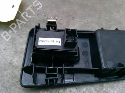 Used Right rear window switch LANCIA DELTA III (844_) 1.6 D Multijet (844.AXC11, 844.AXC1A) (120 hp) 25082052