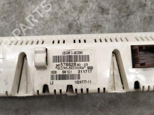 Display CITROËN C4 I (LC_) 2.0 16V (140 hp) 25101409