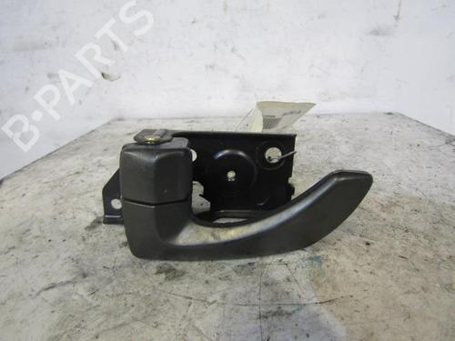 Used Rear left interior door handle HYUNDAI SANTA FÉ I (SM) 2.0 CRDi 4x4 (113 hp) 25105869