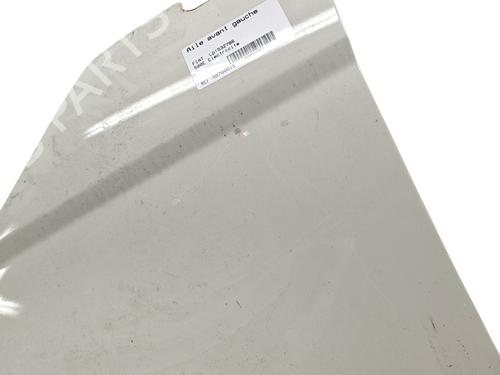 Used Left front fenders FIAT 500e (332_) Elektro (FA1) (95 hp) 25053058