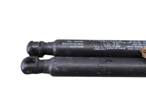 tailgate-lift-support-renault-arkana-i-lcm_-ldn_-2019-32425047 main image