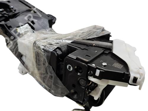 front-left-lock-renault-arkana-i-lcm_-ldn_-2019-25057567 main image